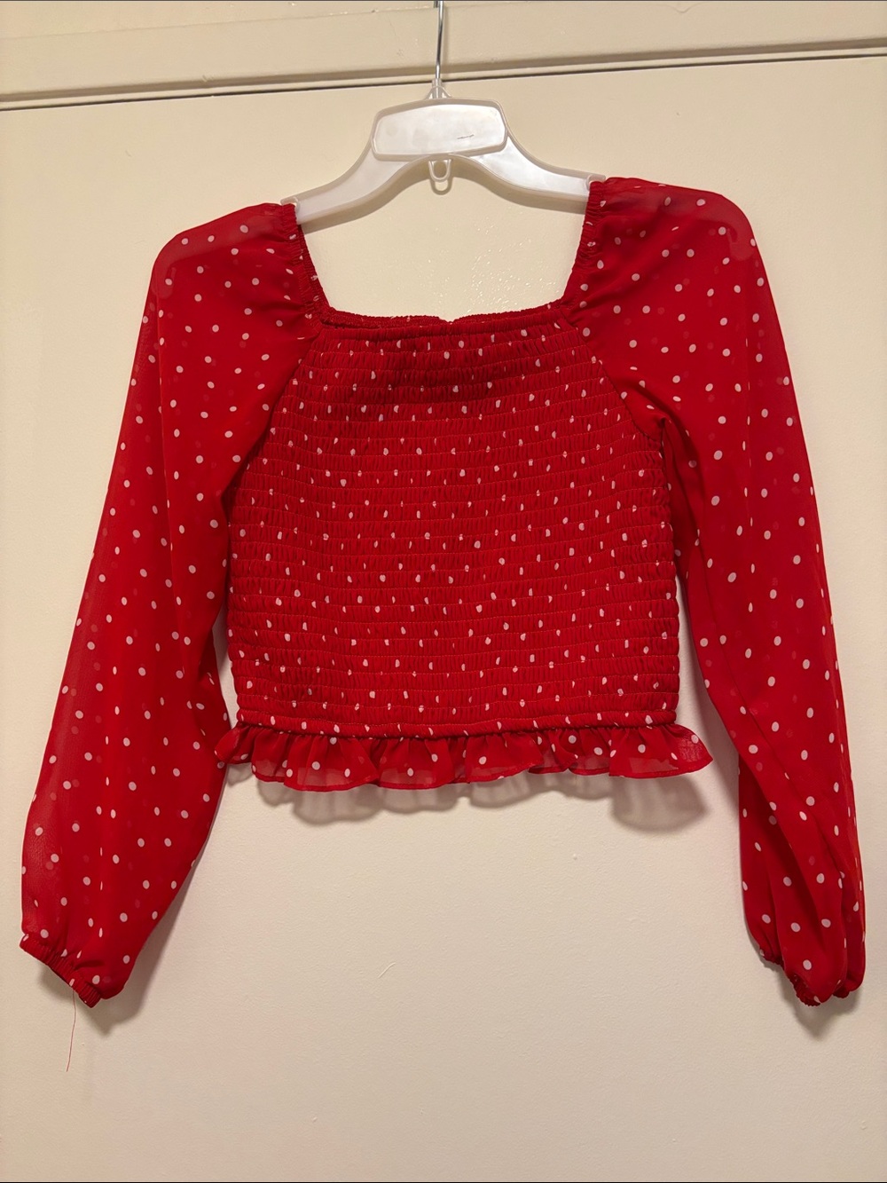 art class Red Polka Dot Smocked Long-Sleeve Crop Top